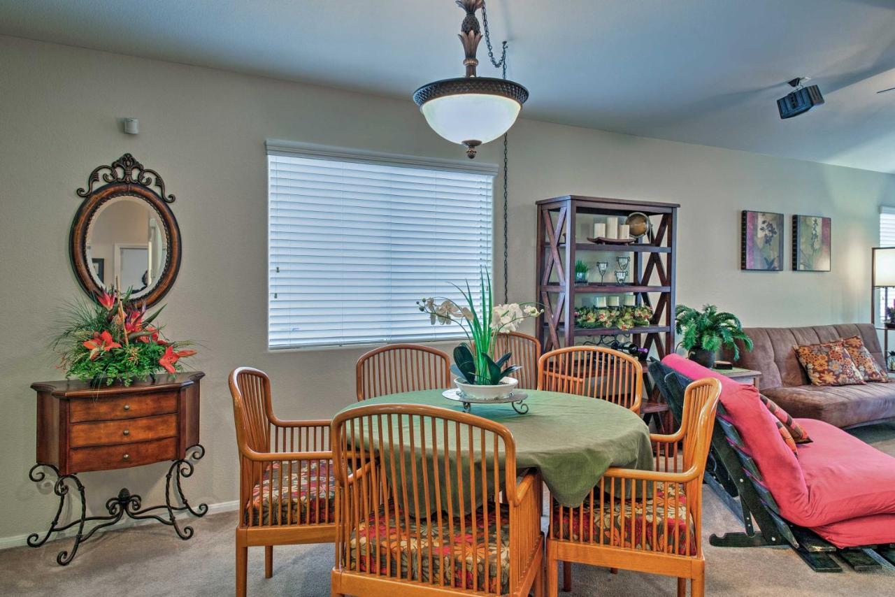 Gated Community With Patio, 9 Mi To Vegas Strip Holiday home *